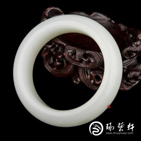 【琢艺轩】新疆和田玉白皮一级白玉籽玉手镯   107克