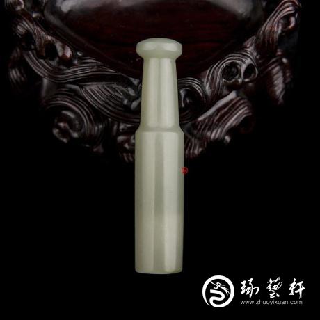 【琢艺轩】新疆和田玉洒金皮青玉籽玉把件 烟嘴 17克