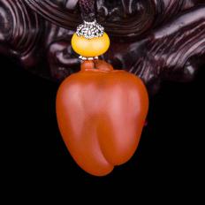 四川凉山南红玛瑙樱桃红挂件   红火   9克