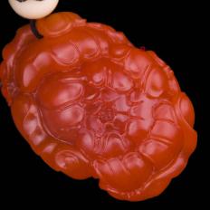 四川凉山南红玛瑙樱桃红挂件   牡丹花  6.6克