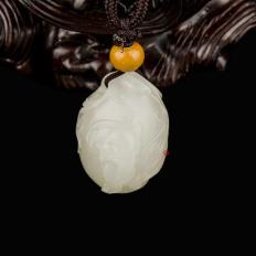 新疆和田玉黄皮白玉籽玉挂件 福寿如意 9克