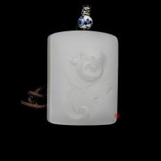 新疆和田玉白皮一级白玉籽玉玉牌 普渡众生 54克