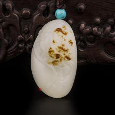 新疆和田玉红皮白玉籽玉挂件 财神 38.3克