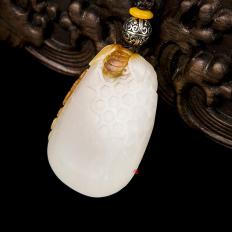 新疆和田玉红皮一级白玉籽玉挂件 飞黄腾达 23克