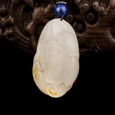 新疆和田玉黄皮一级白玉籽玉挂件 荷香 18.5克