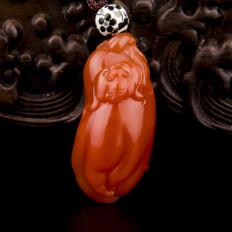 四川凉山南红玛瑙柿子红挂件 福寿 20克