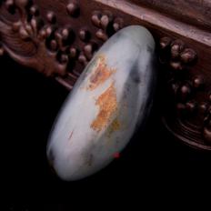 新疆和田红皮青花籽玉 原石 56克