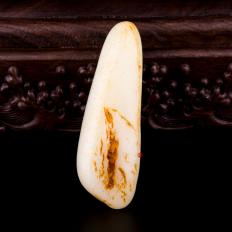 新疆和田黄皮羊脂白玉籽玉 原石134克