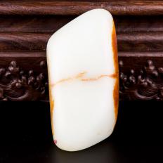 新疆和田玉红皮白玉籽玉 原石 493克