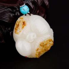 新疆和田玉红皮白玉籽玉挂件 福运连连 21克