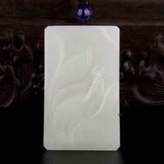 新疆和田玉黄皮白玉籽玉玉牌 一花一世界 65克