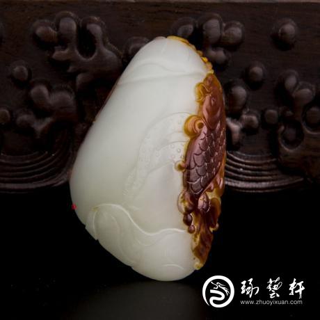 【琢艺轩】新疆和田玉枣红皮白玉籽玉挂件 连年有余 42克