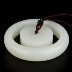 穆宇静 新疆和田玉黄皮羊脂白玉籽玉 手镯一套 139克