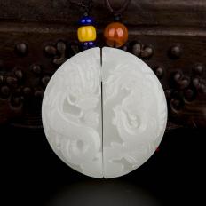 穆宇静 新疆和田玉黄皮羊脂白玉籽玉挂件（手镯心） 龙凤对牌 111.5克