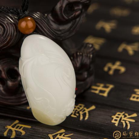 【琢艺轩】新疆和田一级黄皮白玉籽玉挂件 一路连科 13.5克