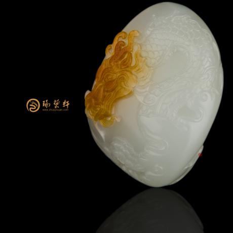 穆宇静 新疆和田黄沁白玉籽玉挂件 龙吟 55克