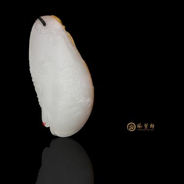 一念之间_ 新疆和田红沁羊脂白籽玉挂件  -穆宇静玉雕工作室