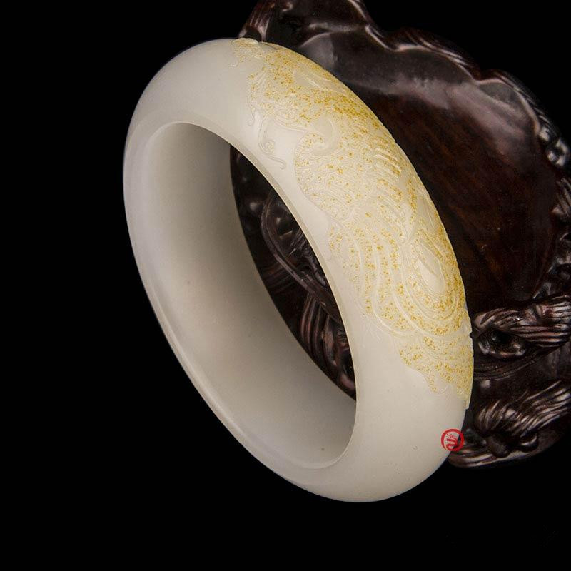 新疆和田玉品种多,羊脂白玉最罕见