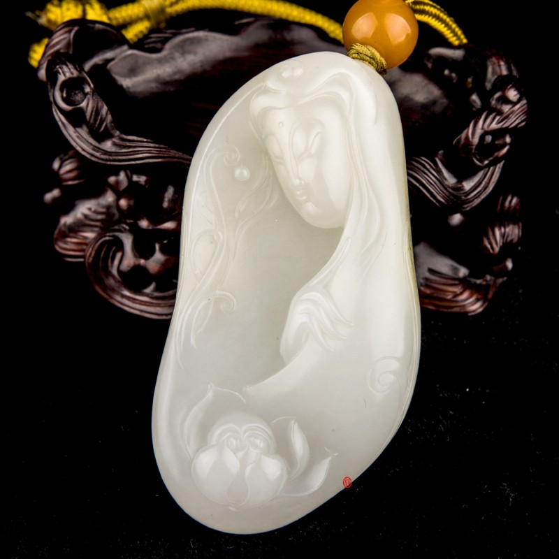 白玉把件比普通把件价格贵?