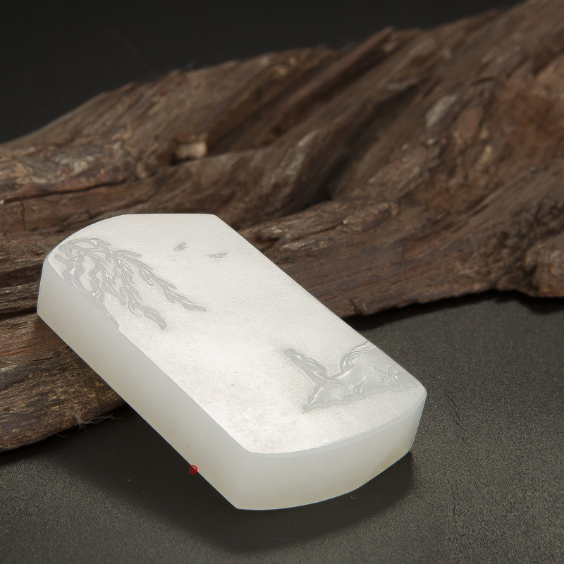 和田玉挂件的鉴赏标准？