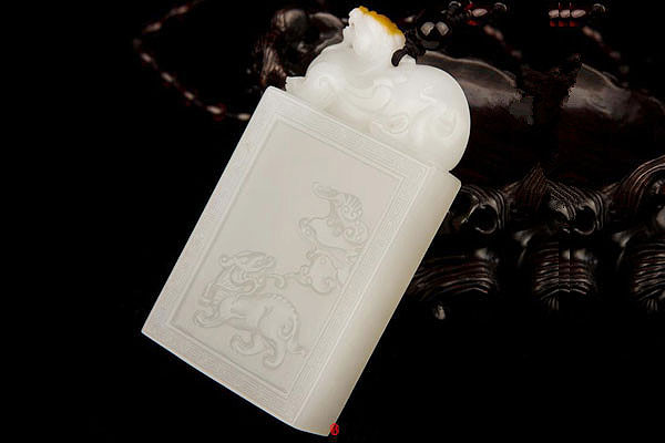 5款羊脂白玉把件 让人垂涎欲滴