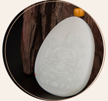 新疆和田玉白皮一级白玉籽玉玉牌 千手观音 42克